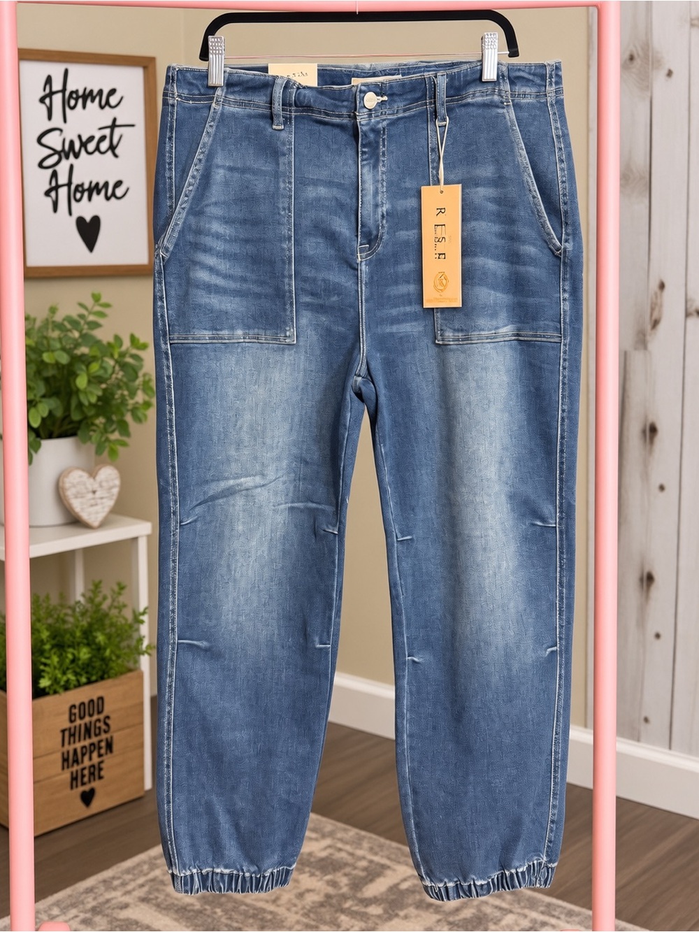 Risen Jeans 2X NWT Medium Wash Utility Jogger Jeans Stretch